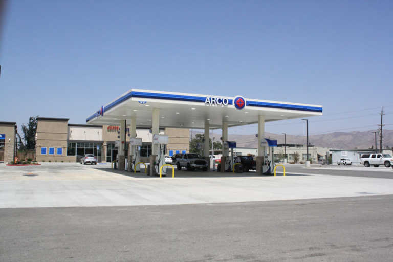 Arco and AMPM now open