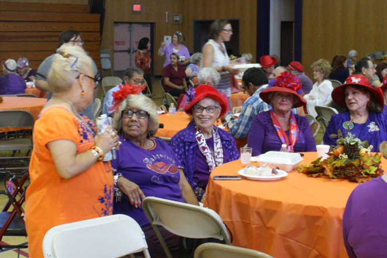 LUNCH LADIES