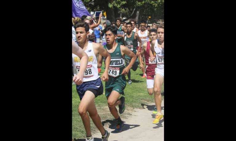 Cross Country | Runners gather for Earlybird Invitational