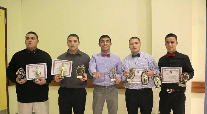 Football players earn honors and awards