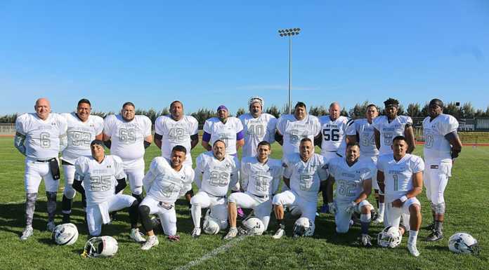 Grey beats Blue in CTF game