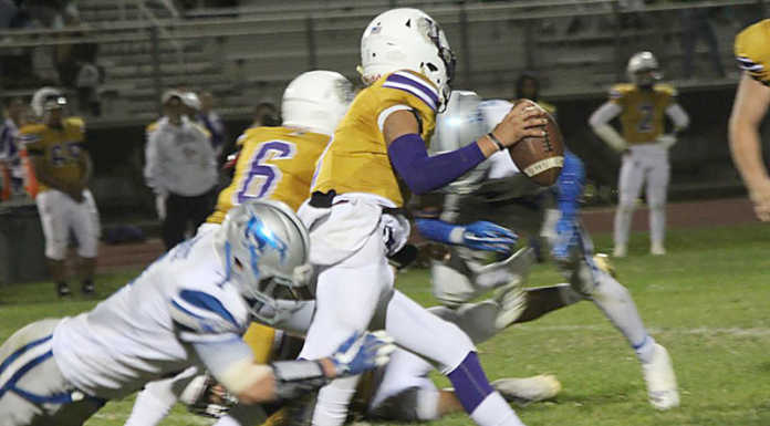 Clutch plays lead KC to win over Aztecs