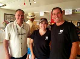 Pinot for Paws helps local animal rescue group