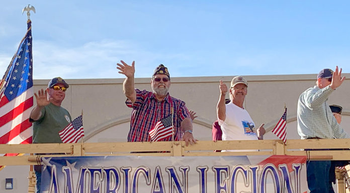 Monterey County pays tribute to local veterans at 9th annual parade
