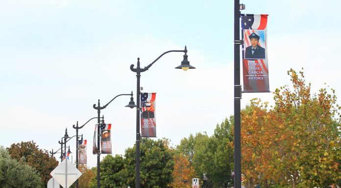 New banner display in Soledad recognizes local veterans